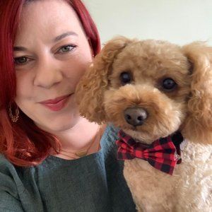 Meet your Posher, Elise